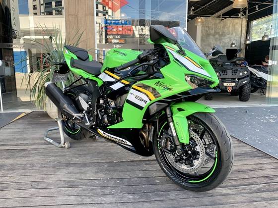 KAWASAKI NINJA ZX-6R KRT 